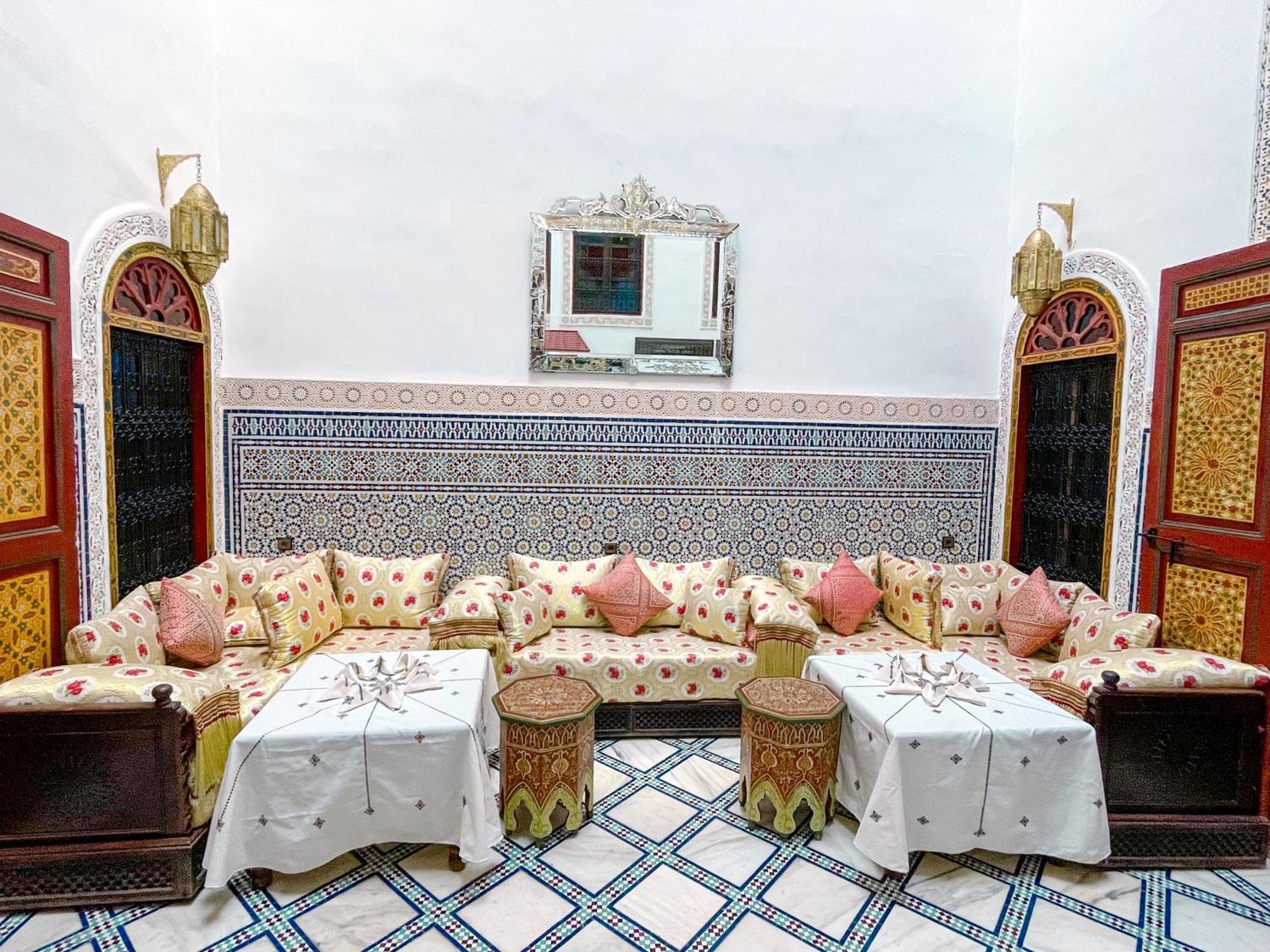 Hotel Dar El Ouedghiri Fès Exterior foto